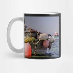 In the port of Molène Mug